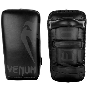 Venum - Kick Pads / Giant / Black-Matte / Pairs